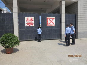 实拍高考试卷押运过程 200余名警力护航